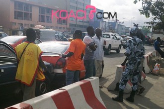 Côte d'Ivoire : Un individu porte plainte contre un diplomate pour escroquerie et abus de confiance